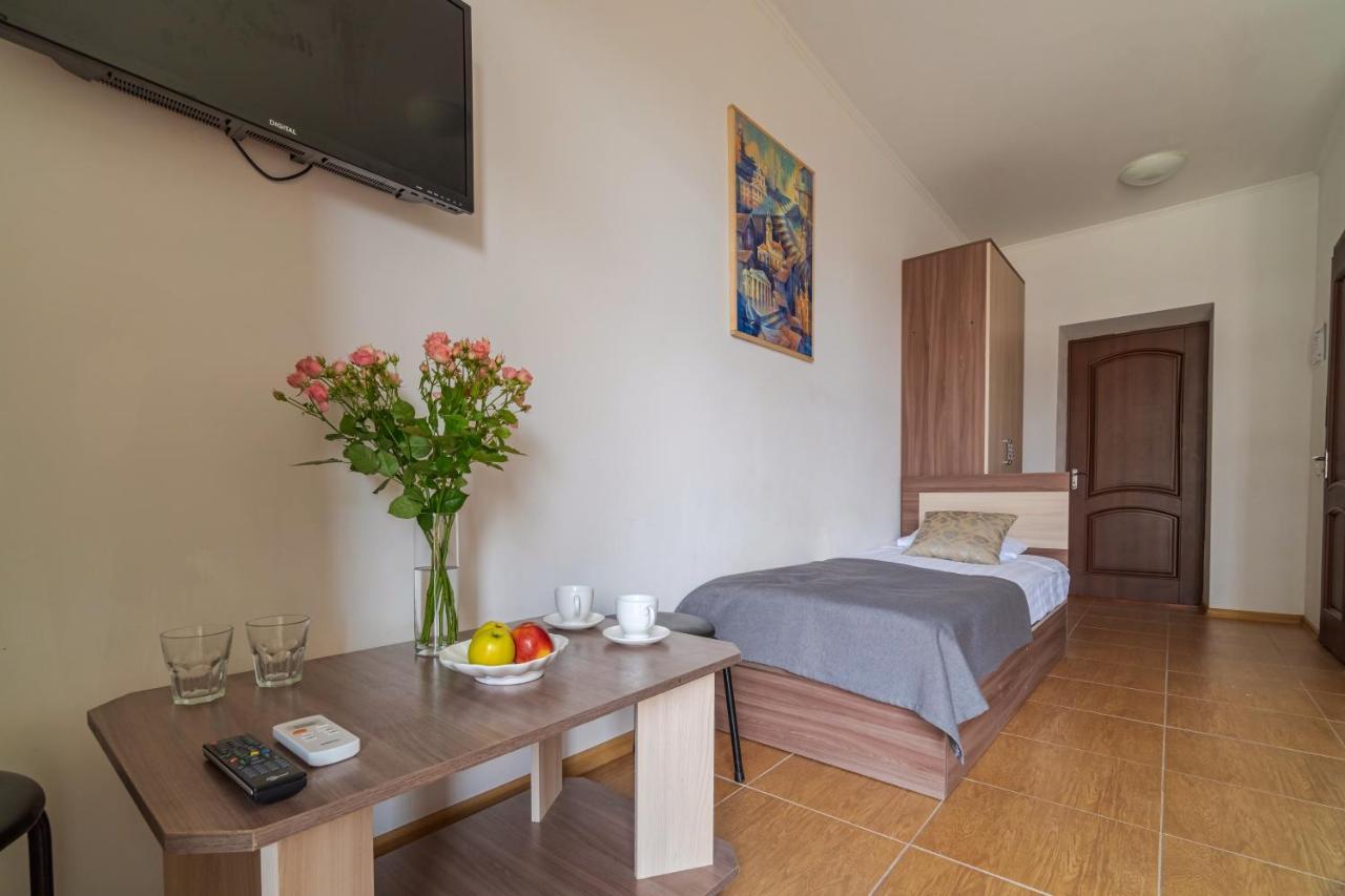 Пальмира Hotel โคเบลโว ภายนอก รูปภาพ